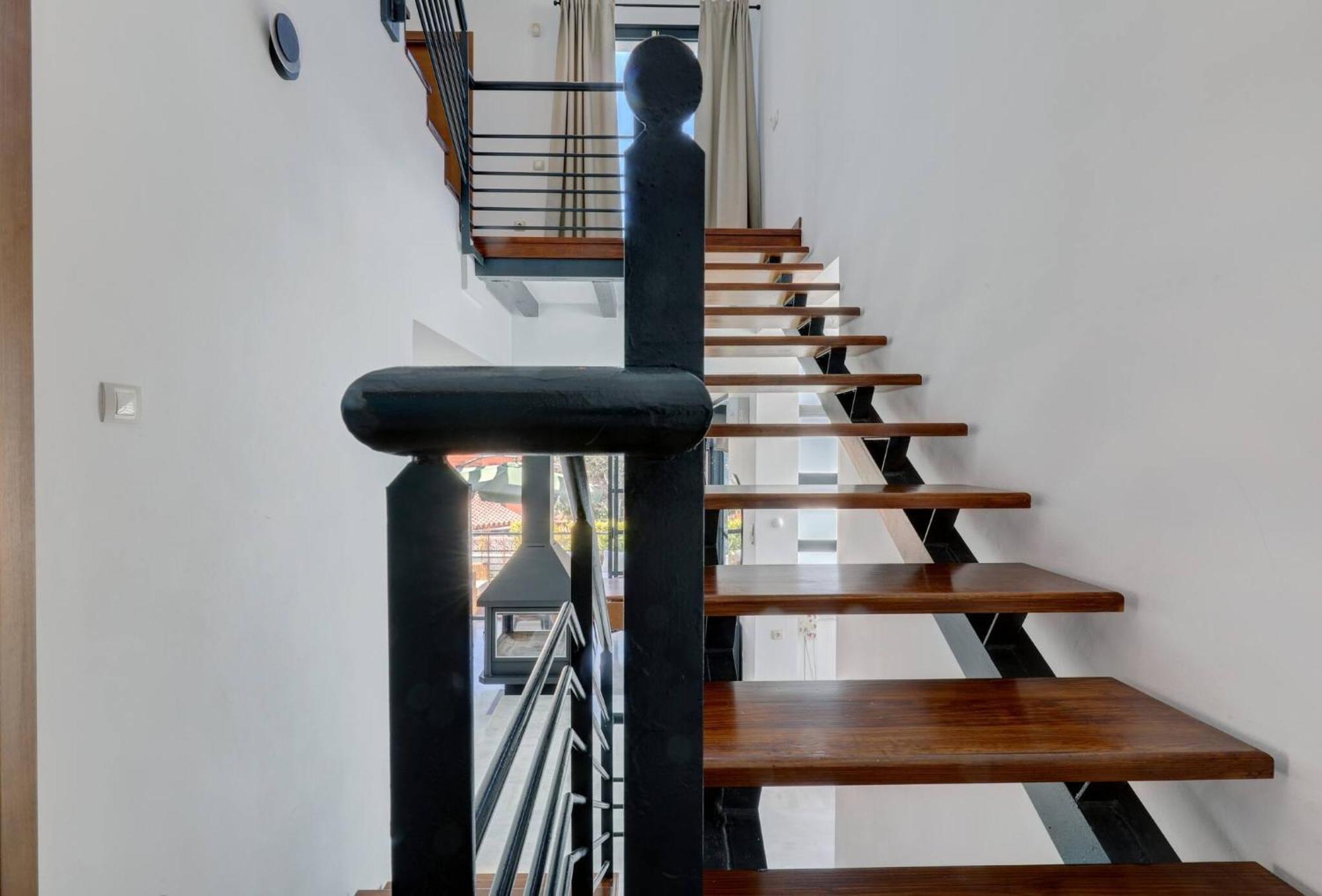 011 Bright And Spacious Villa With Private Pool بينالماذينا المظهر الخارجي الصورة