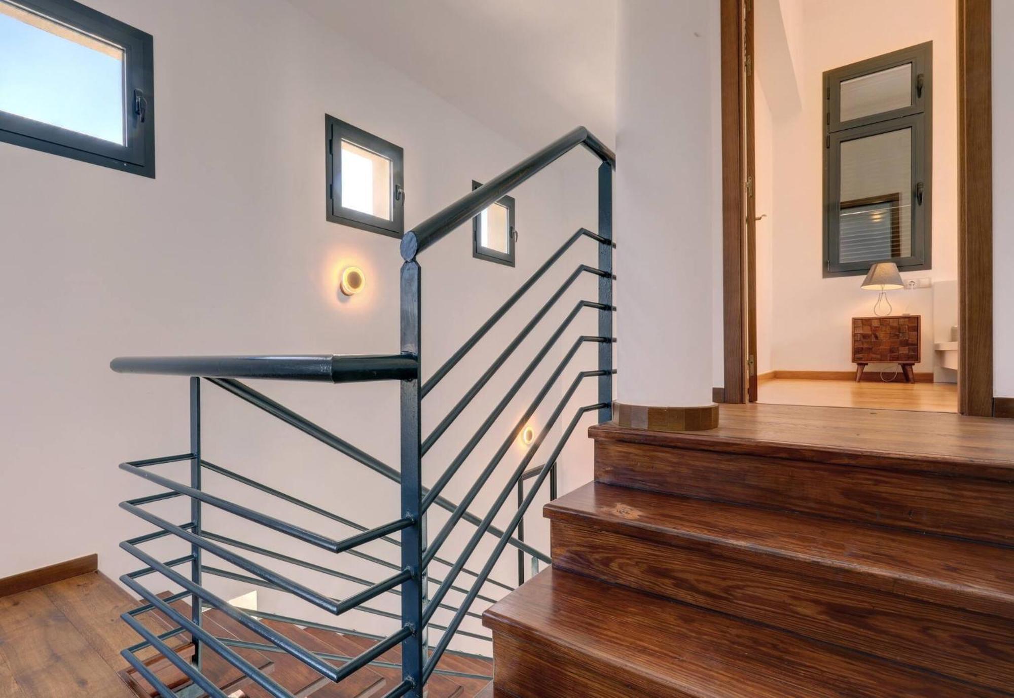 011 Bright And Spacious Villa With Private Pool بينالماذينا المظهر الخارجي الصورة