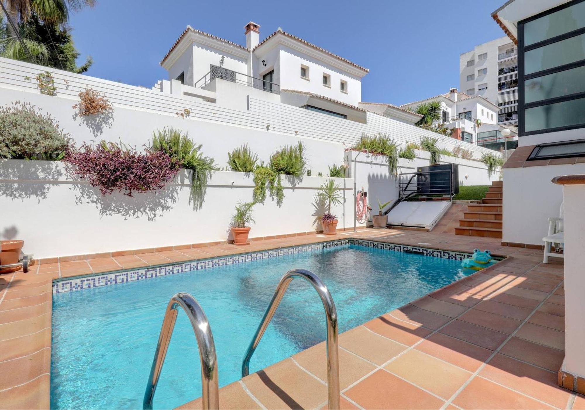 011 Bright And Spacious Villa With Private Pool بينالماذينا المظهر الخارجي الصورة