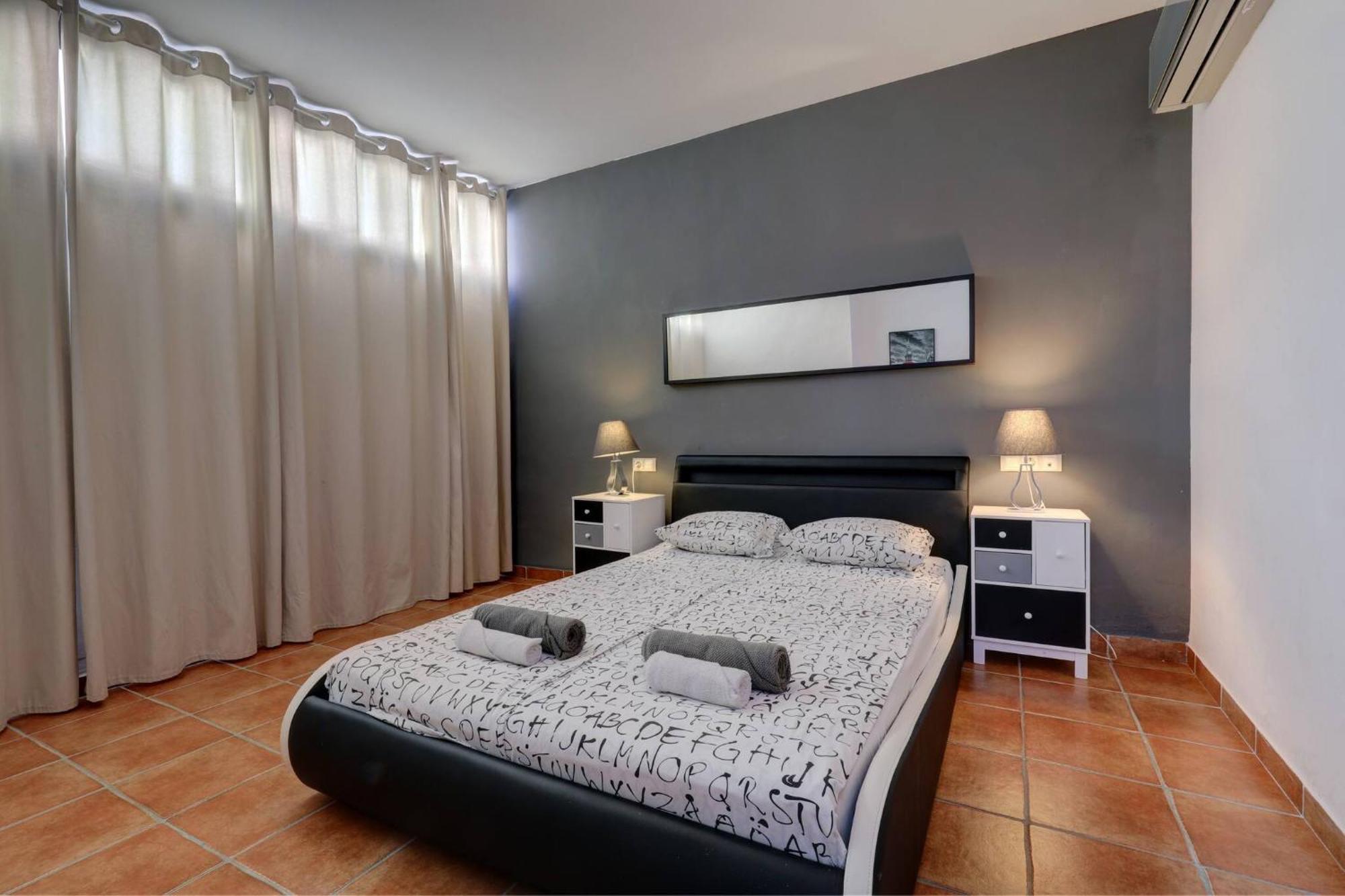 011 Bright And Spacious Villa With Private Pool بينالماذينا المظهر الخارجي الصورة