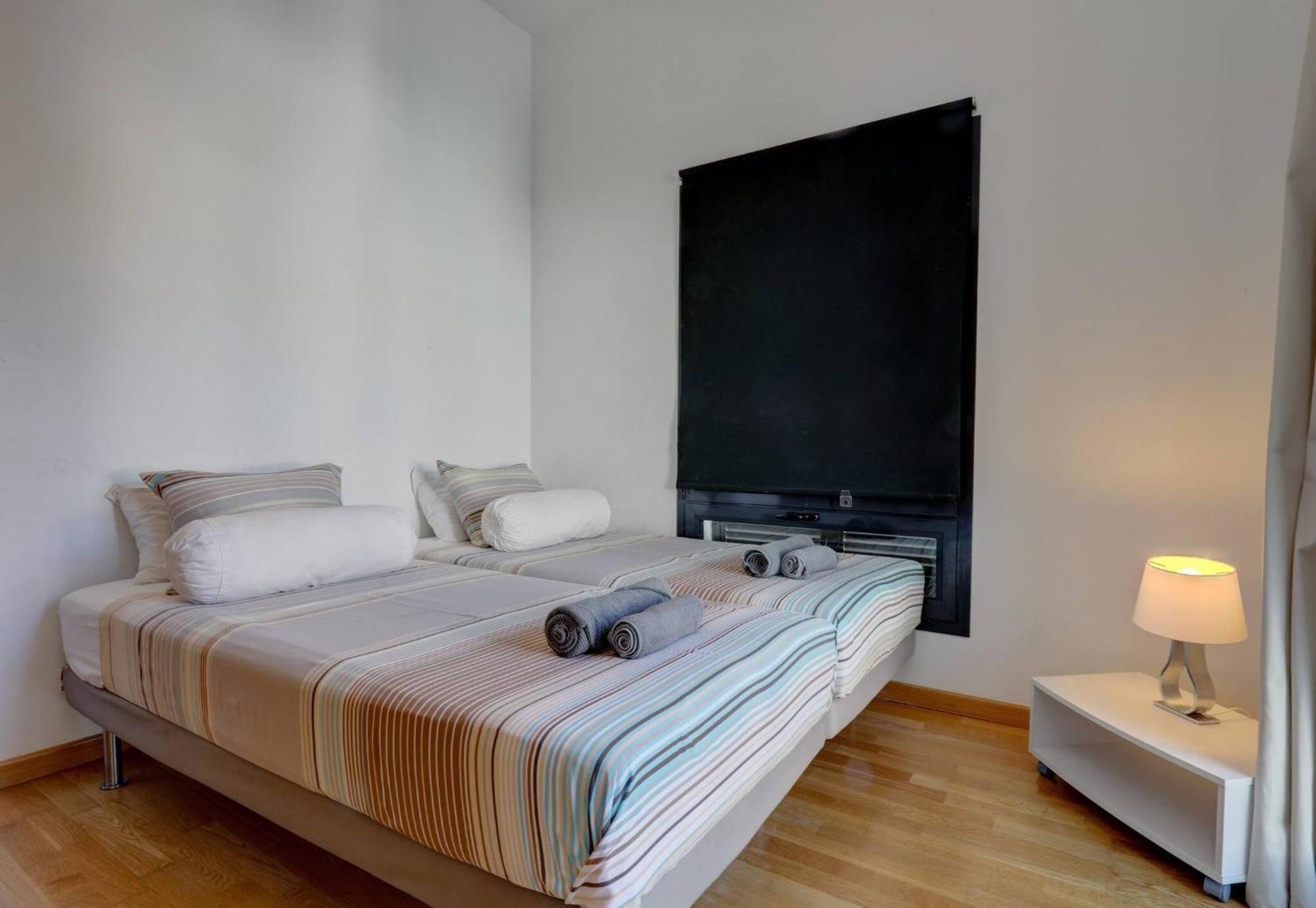 011 Bright And Spacious Villa With Private Pool بينالماذينا المظهر الخارجي الصورة