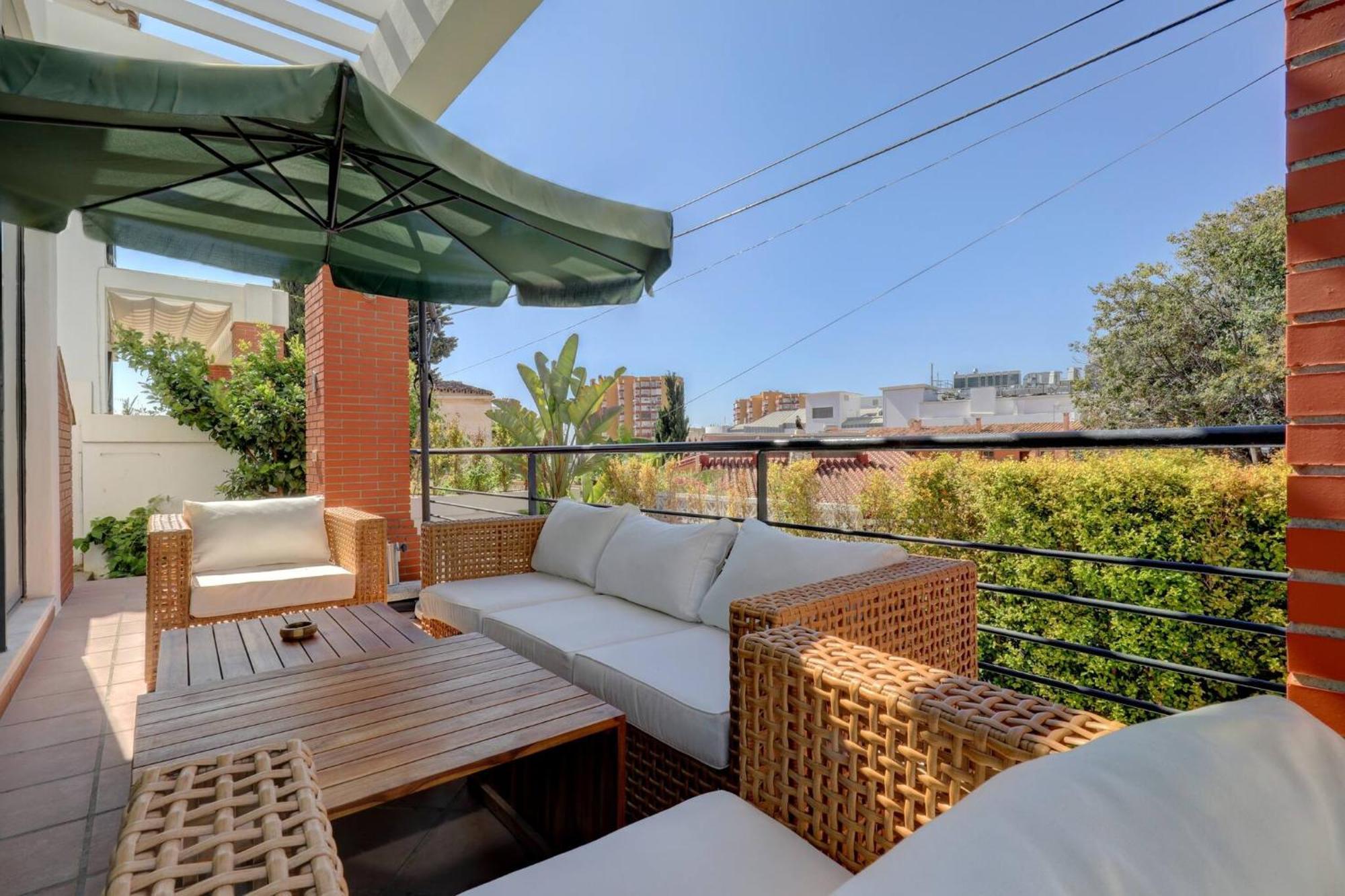 011 Bright And Spacious Villa With Private Pool بينالماذينا المظهر الخارجي الصورة